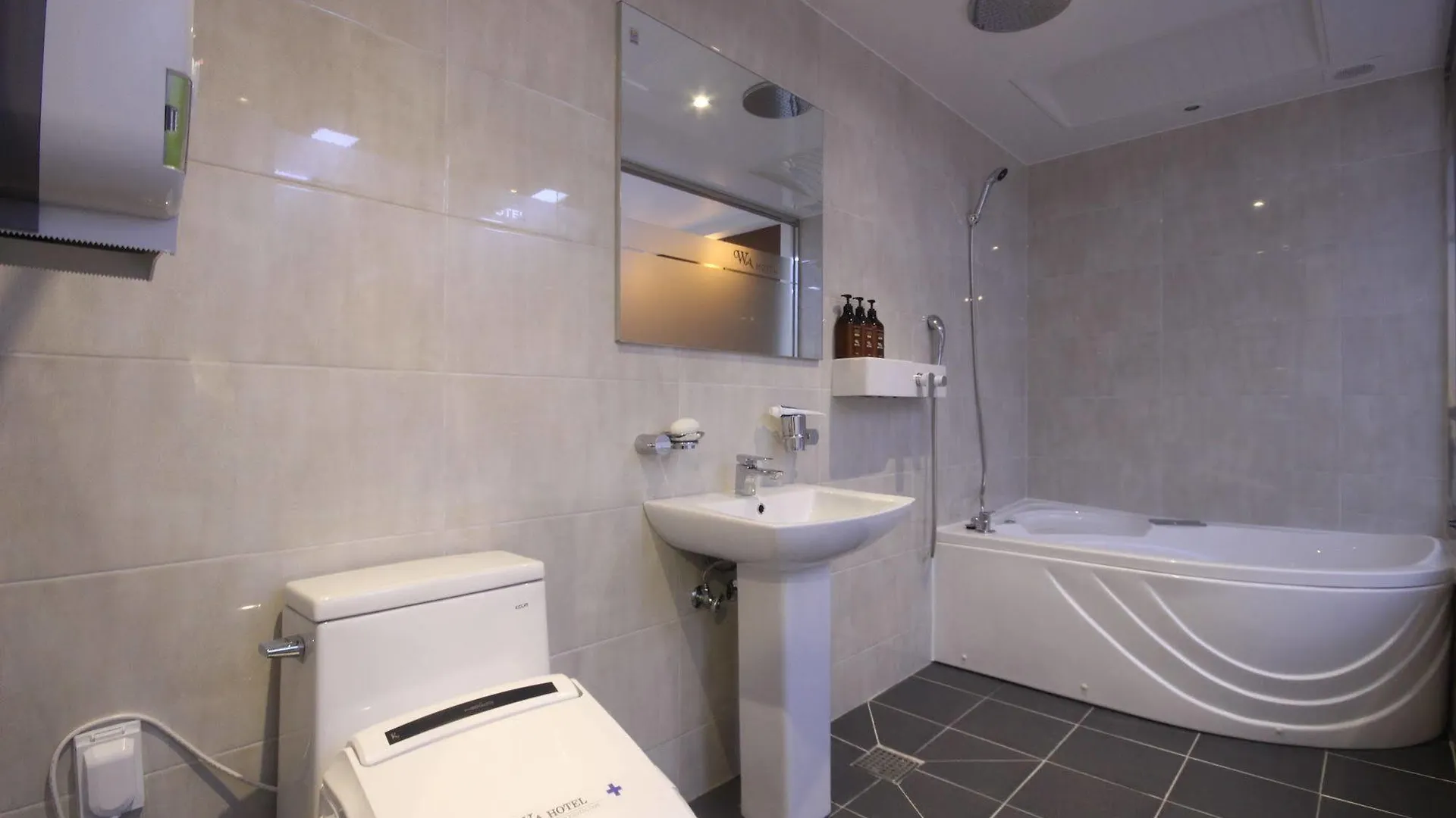 Wa Hotel Nampo Busan